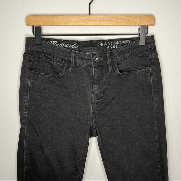 Madewell Skinny Skinny Ankle Jeans in Black 26 - Picture 5 of 7